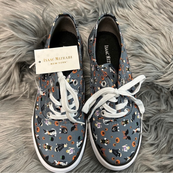 NWT Isaac Mizrahi Halloween Puppy Dogs Sneakers 7 Women’s Costumes Doggos - Picture 1 of 6